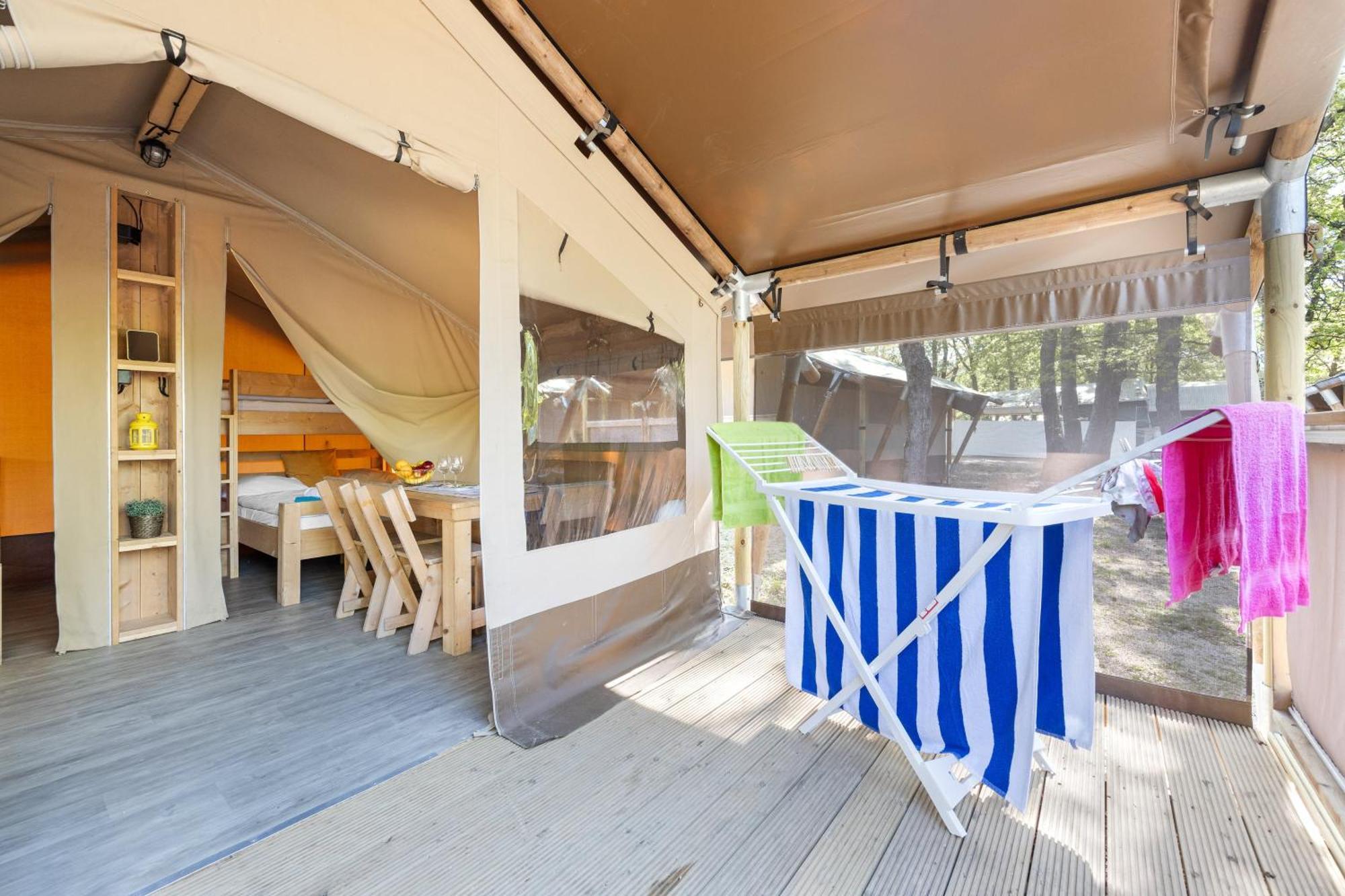 Easyatent Safari Tent Lanterna Červar-Porat Habitación foto